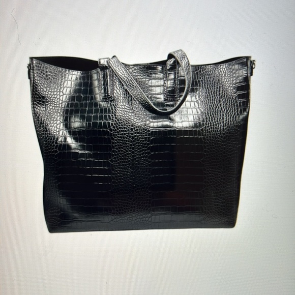 HUGE CROCODILE VEGAN LEATHER BLACK VALENTINO ORALANI (1989) - Picture 2 of 3